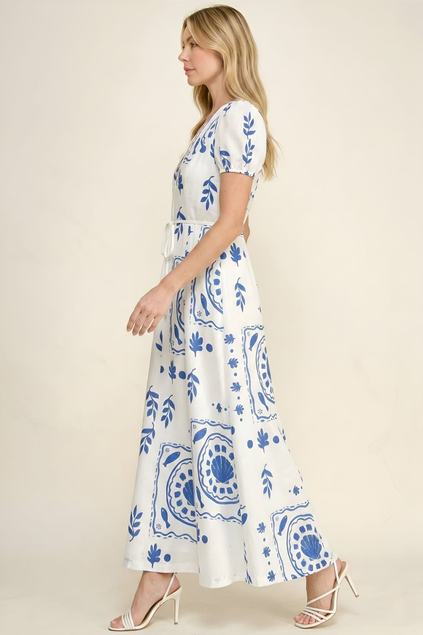 White Blue Tile Print Puff Sleeve Maxi Dress